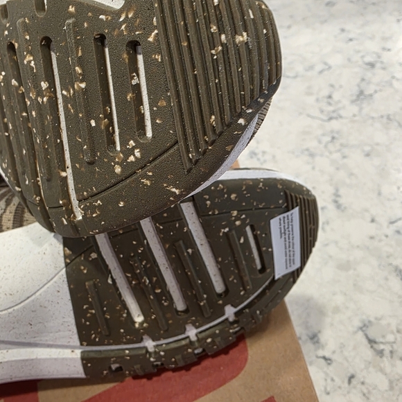 FitFlop Vitamin Ff E01 Camo Knit Sports Sneakers for Women - Size 7 NIB - Picture 15 of 16